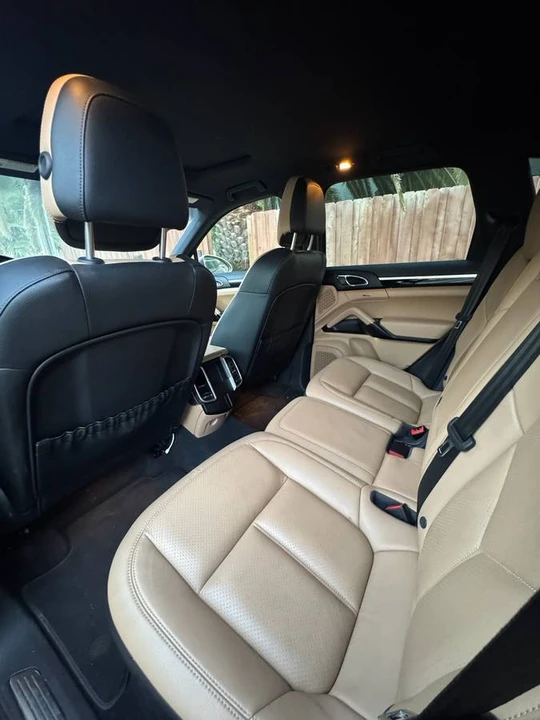 2015 Porsche 958 Cayenne Diesel - Image 9 of 16