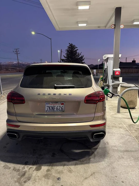 2015 Porsche 958 Cayenne Diesel - Image 15 of 16