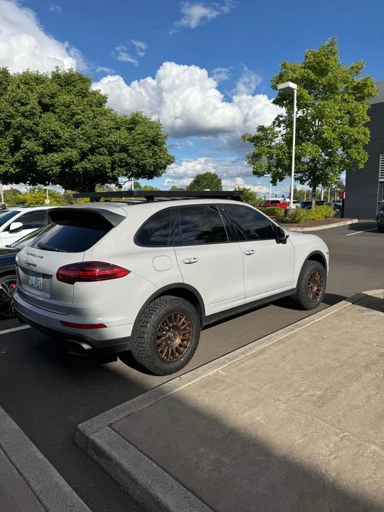 2015 Porsche 958 Cayenne Diesel - Image 3 of 6