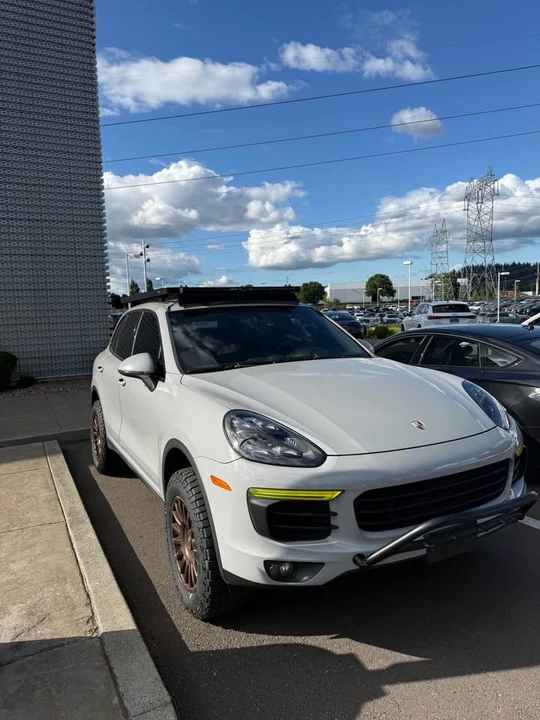 2015 Porsche 958 Cayenne Diesel - Image 2 of 6