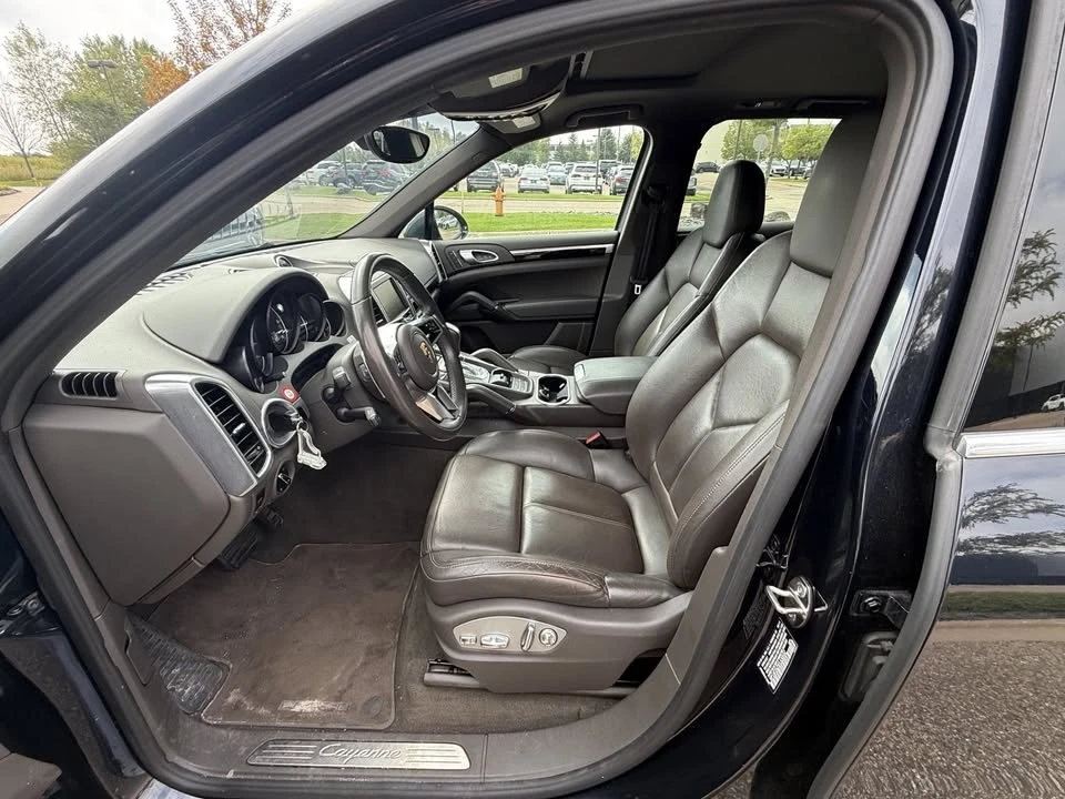 2015 Porsche 958 Cayenne Diesel - Image 6 of 9