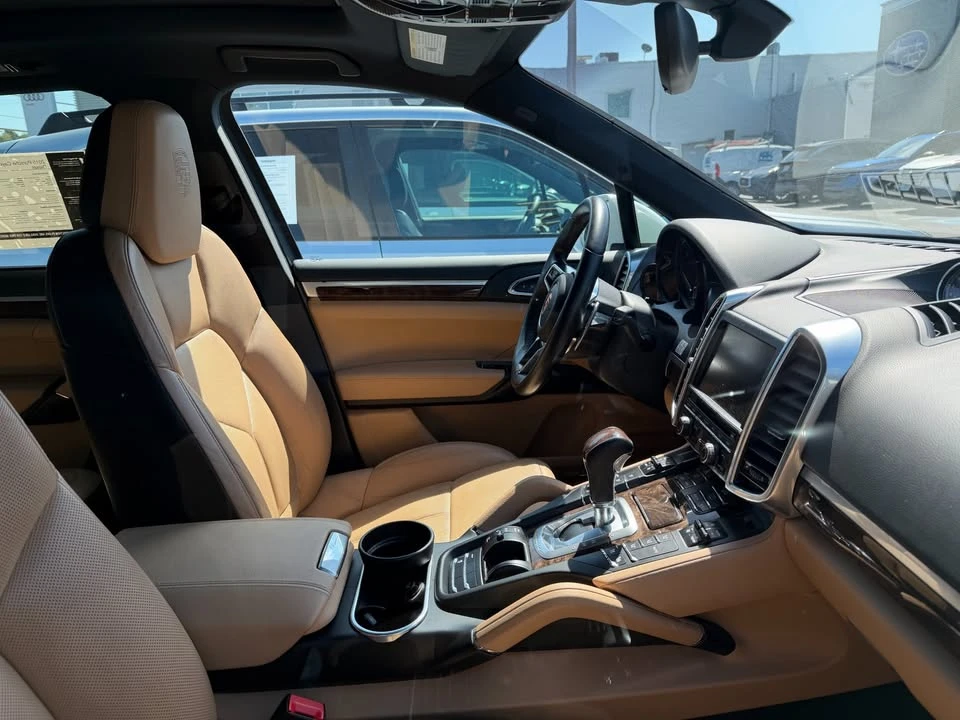 2015 Porsche 958 Cayenne Diesel - Image 7 of 11