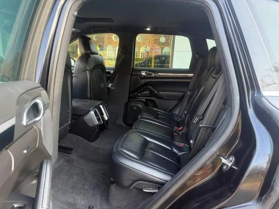 2015 Porsche 958 Cayenne Diesel - Image 5 of 5