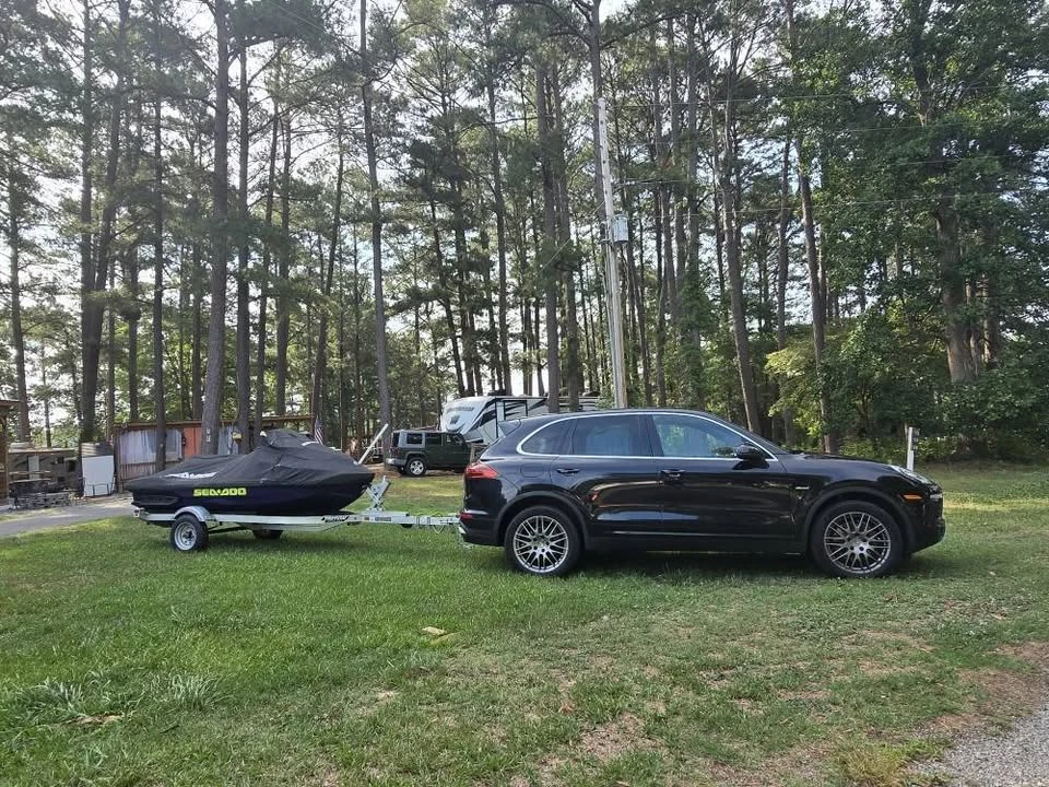 2015 Porsche 958 Cayenne Diesel - Image 2 of 5