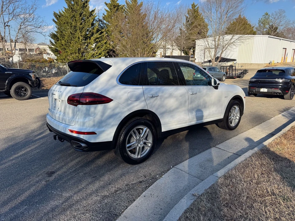 2015 Porsche 958 Cayenne Diesel - Image 5 of 11