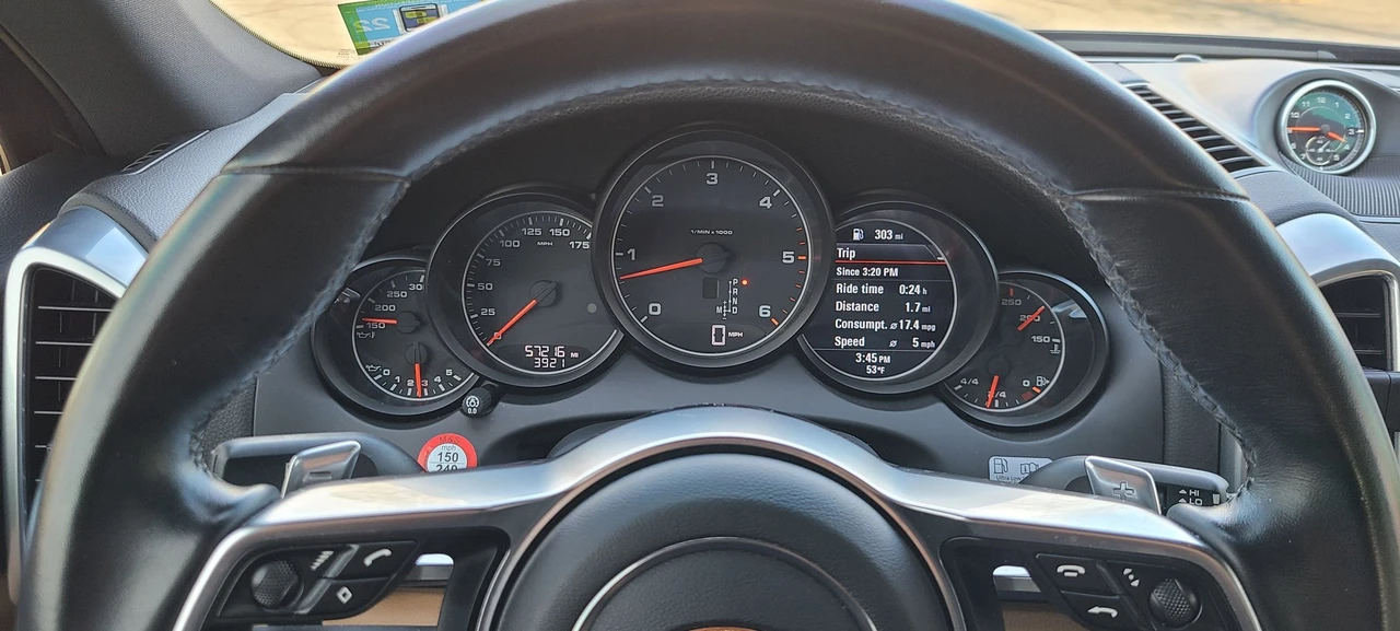 2015 Porsche 958 Cayenne Diesel - Image 15 of 23