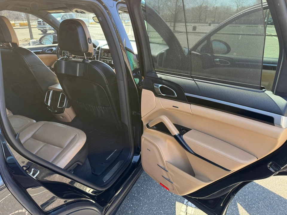 2015 Porsche 958 Cayenne Diesel - Image 14 of 18