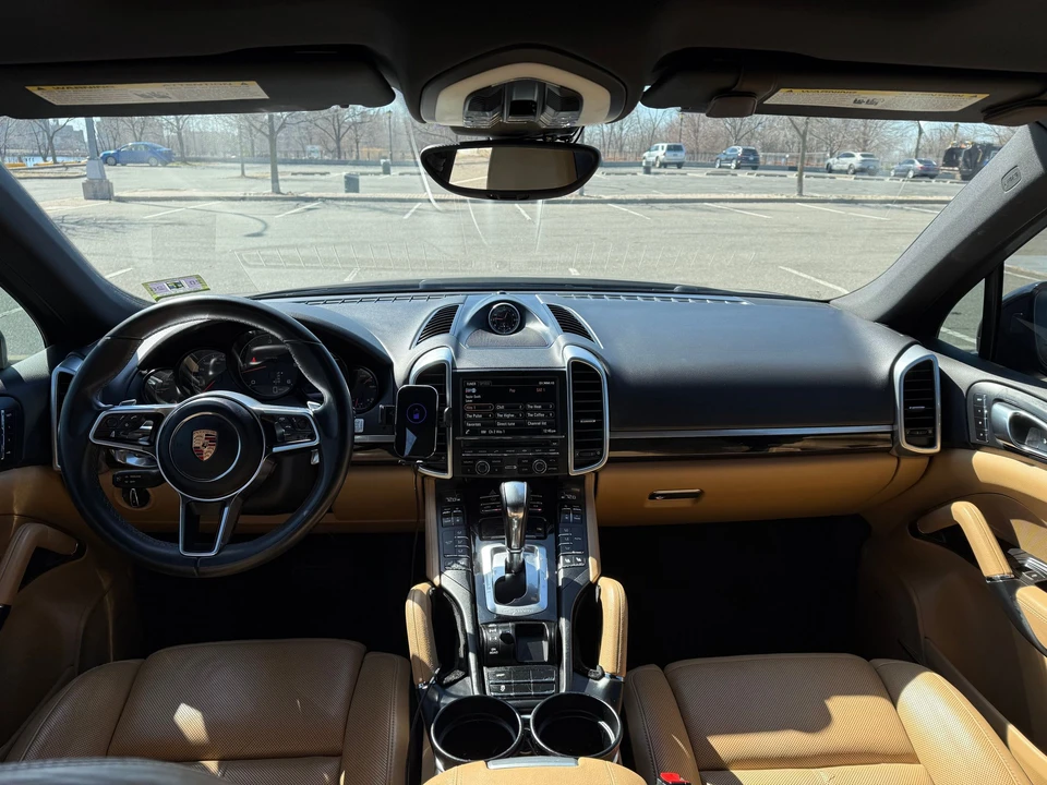 2015 Porsche 958 Cayenne Diesel - Image 16 of 18