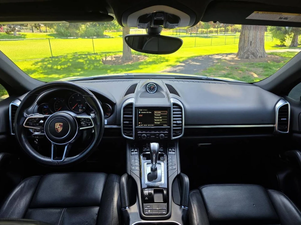 2015 Porsche 958 Cayenne Diesel - Image 6 of 10
