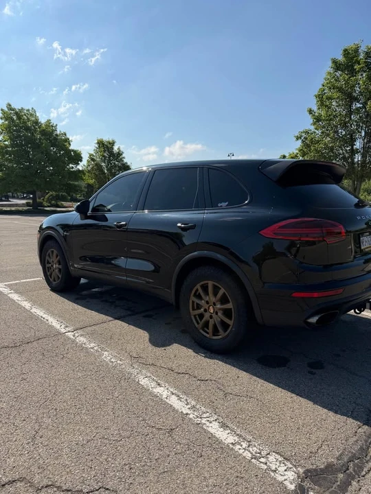 2015 Porsche 958 Cayenne Diesel - Image 3 of 14