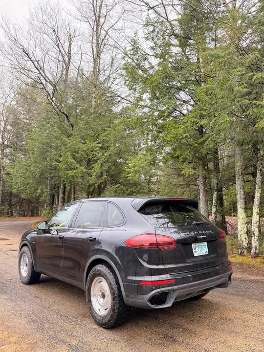 2015 Porsche 958 Cayenne Diesel - Image 6 of 9