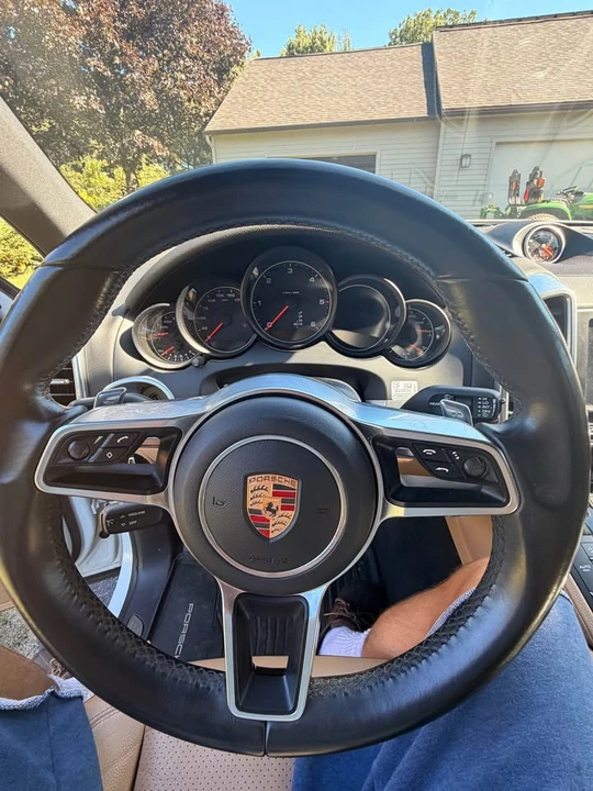 2015 Porsche 958 Cayenne Diesel - Image 11 of 20