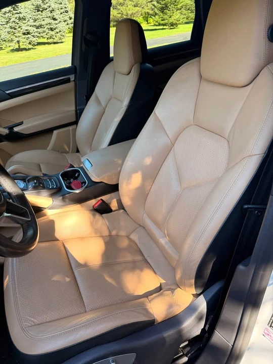 2015 Porsche 958 Cayenne Diesel - Image 19 of 20