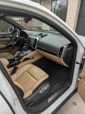 2015 Porsche 958 Cayenne Diesel - Image 11 of 15
