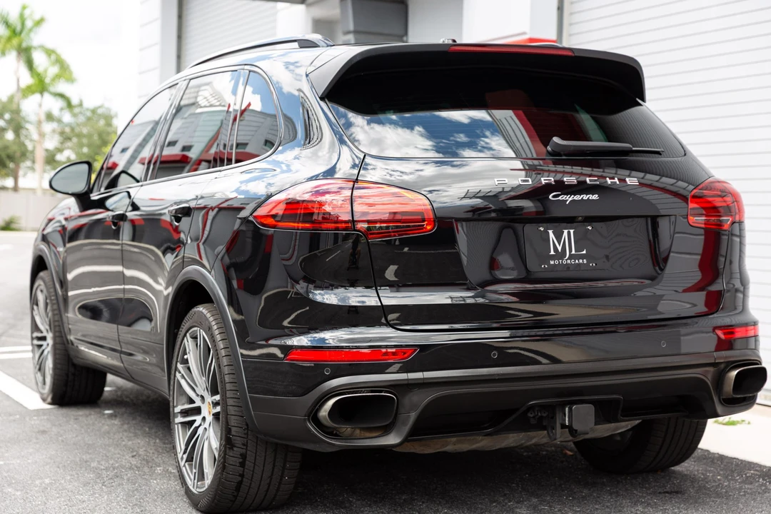 2015 Porsche 958 Cayenne Diesel - Image 28 of 31
