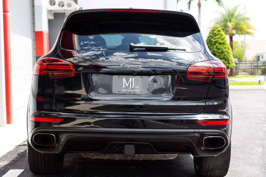 2015 Porsche 958 Cayenne Diesel - Image 24 of 31