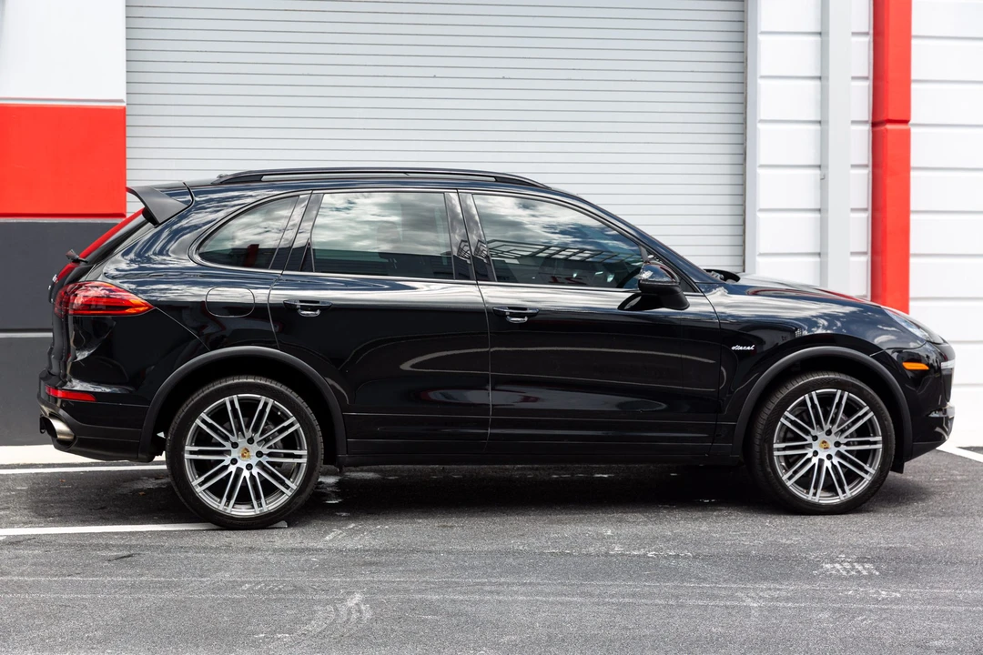 2015 Porsche 958 Cayenne Diesel - Image 18 of 31