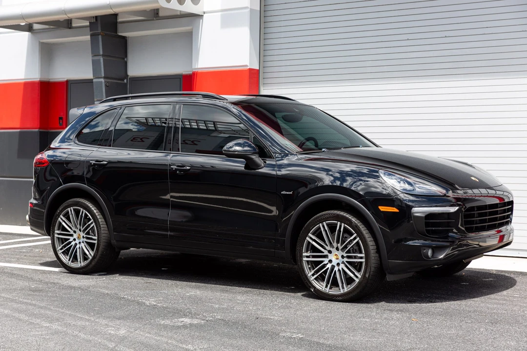 2015 Porsche 958 Cayenne Diesel - Image 14 of 31