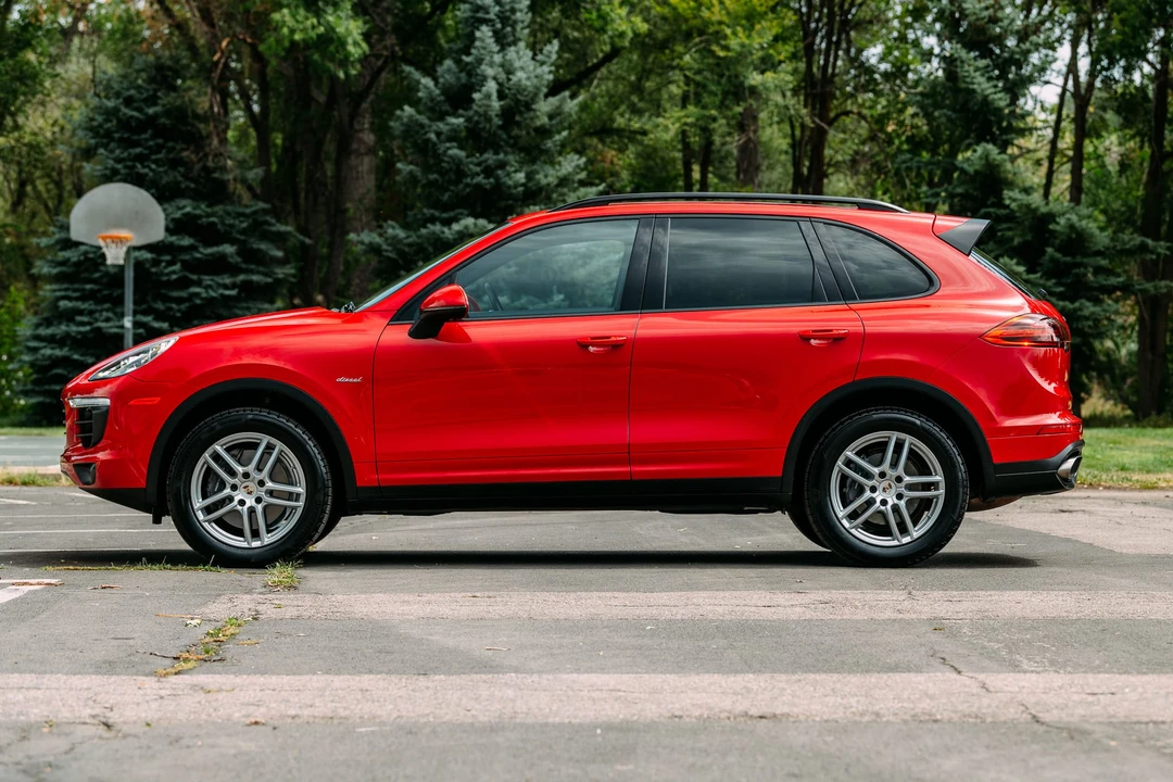 2015 Porsche 958 Cayenne Diesel - Image 13 of 31