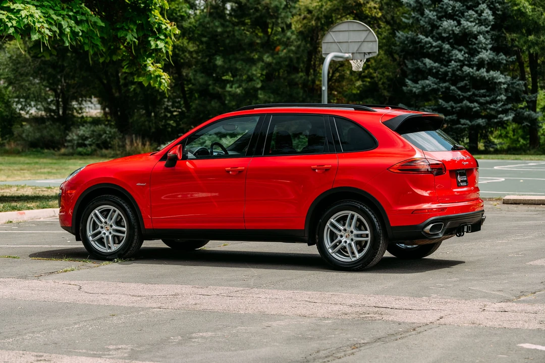 2015 Porsche 958 Cayenne Diesel - Image 16 of 31