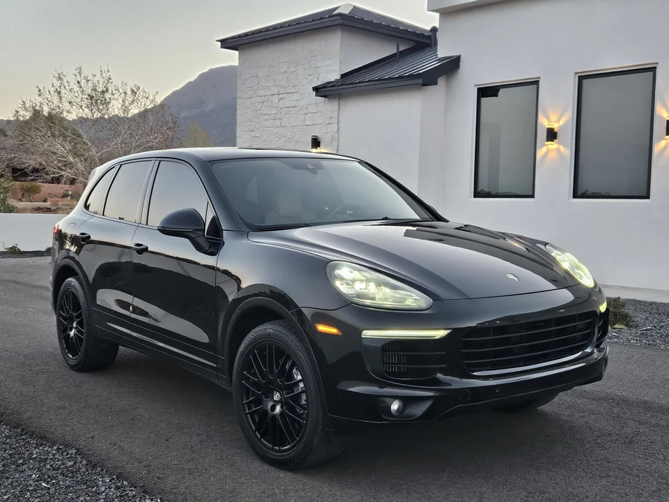 2015 Porsche 958 Cayenne Diesel - Image 30 of 31