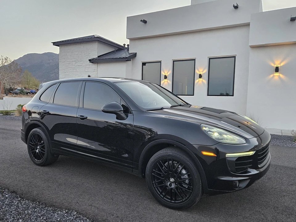 2015 Porsche 958 Cayenne Diesel - Image 28 of 31