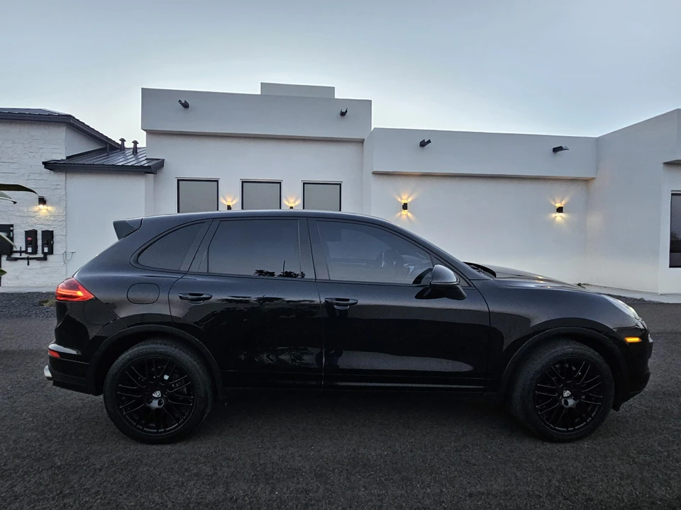 2015 Porsche 958 Cayenne Diesel - Image 25 of 31