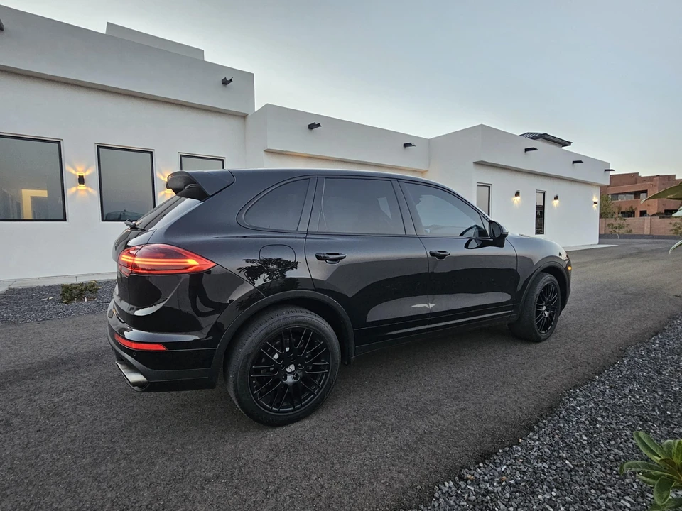 2015 Porsche 958 Cayenne Diesel - Image 24 of 31