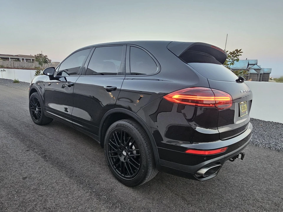 2015 Porsche 958 Cayenne Diesel - Image 13 of 31