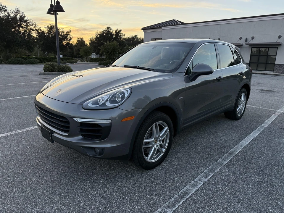 2015 Porsche 958 Cayenne Diesel - Image 3 of 31