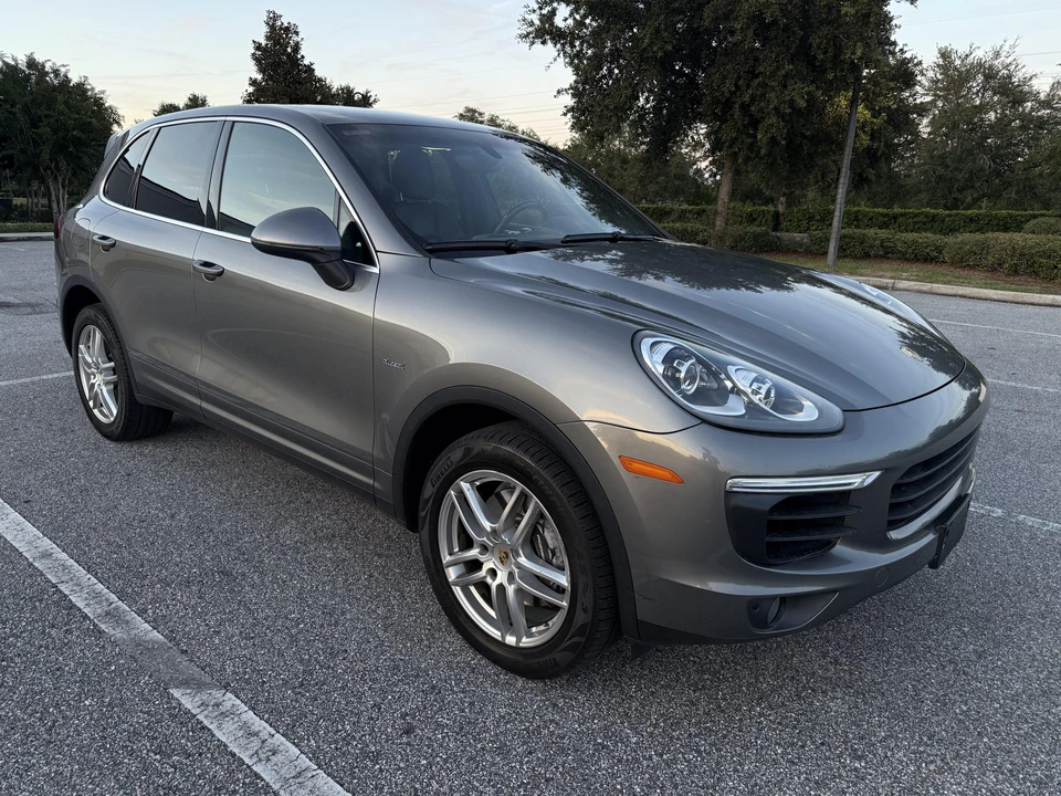 2015 Porsche 958 Cayenne Diesel - Image 25 of 31