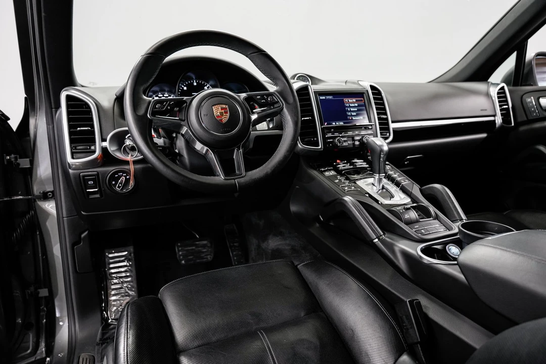 2015 Porsche 958 Cayenne Diesel - Image 9 of 31