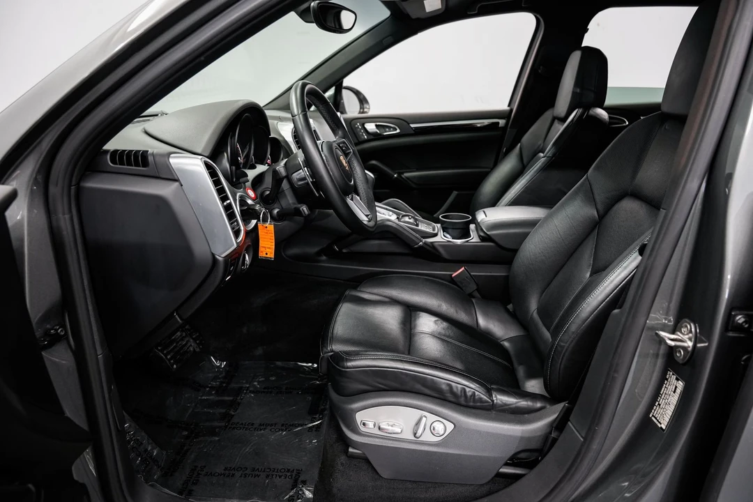 2015 Porsche 958 Cayenne Diesel - Image 18 of 31