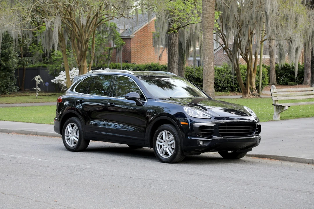 2015 Porsche 958 Cayenne Diesel - Image 2 of 31