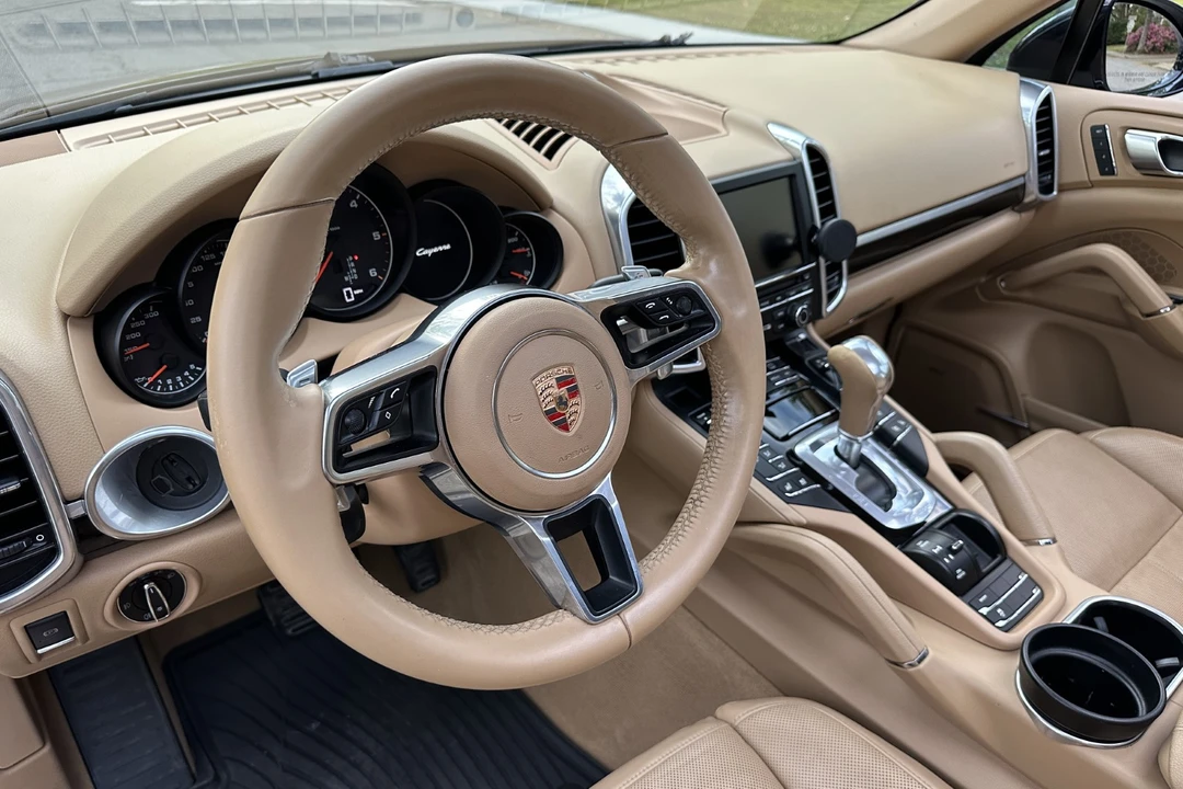 2015 Porsche 958 Cayenne Diesel - Image 30 of 31