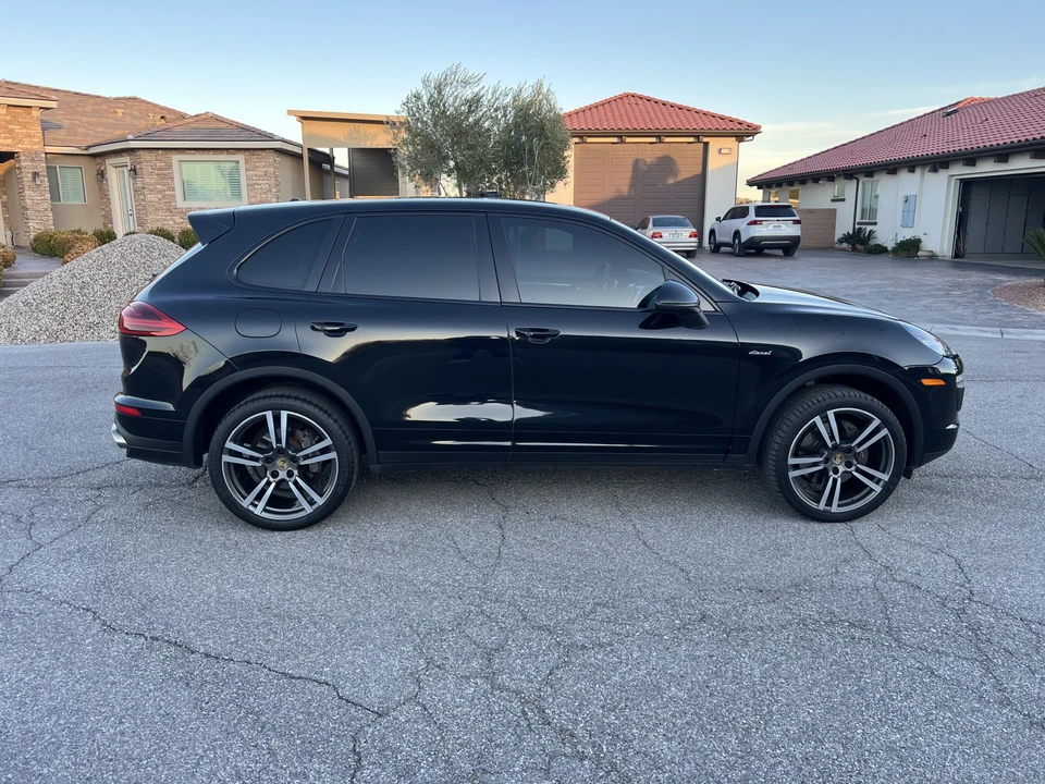 2015 Porsche 958 Cayenne Diesel - Image 9 of 31
