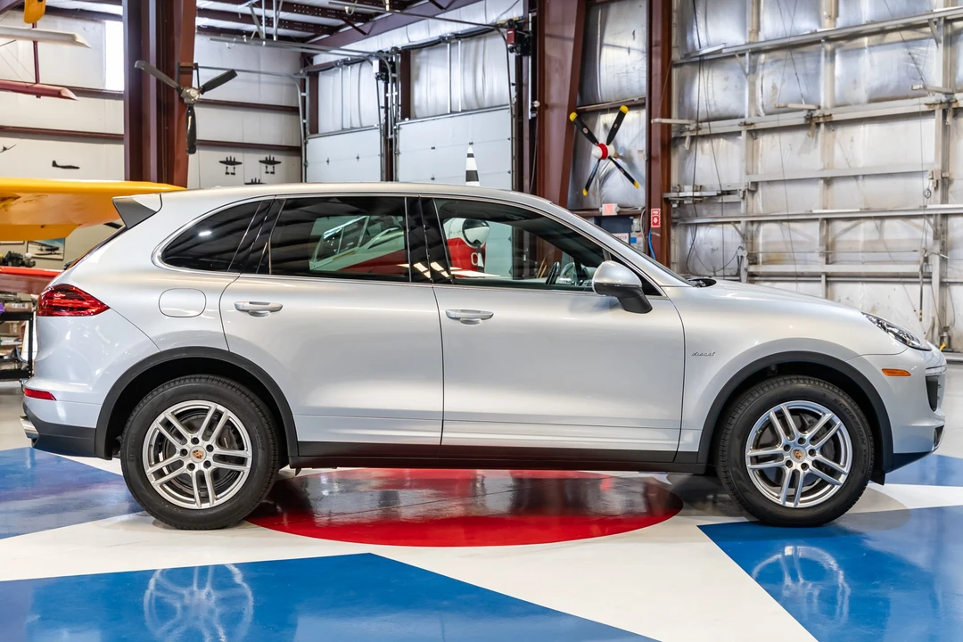 2015 Porsche 958 Cayenne Diesel - Image 6 of 31