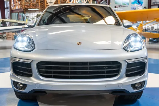 2015 Porsche 958 Cayenne Diesel - Image 4 of 31