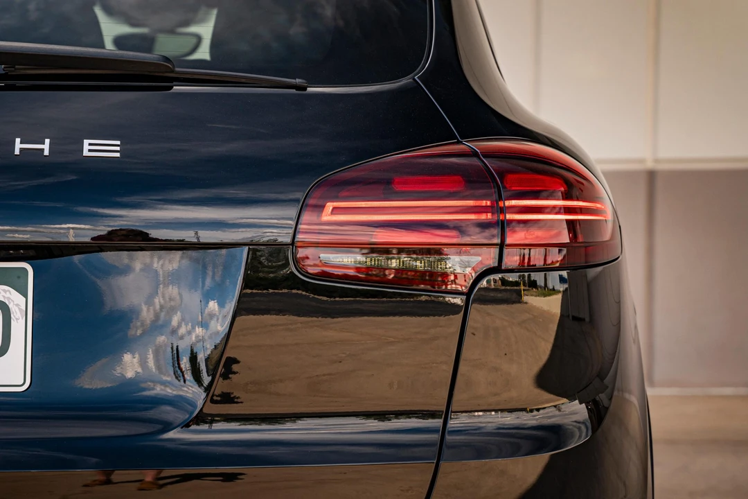 2015 Porsche 958 Cayenne Diesel - Image 30 of 31