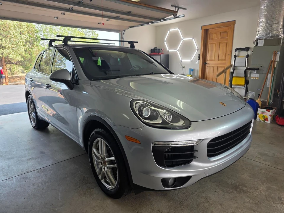 2015 Porsche 958 Cayenne Diesel - Image 3 of 10