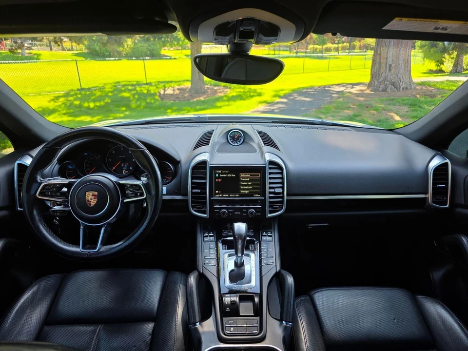 2015 Porsche 958 Cayenne Diesel - Image 6 of 10