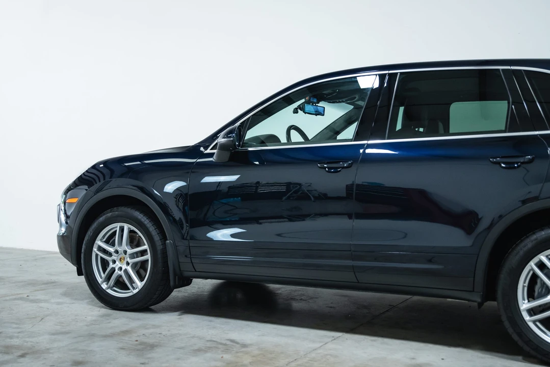 2015 Porsche 958 Cayenne Diesel - Image 25 of 31