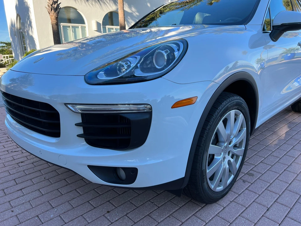 2015 Porsche 958 Cayenne Diesel - Image 29 of 31