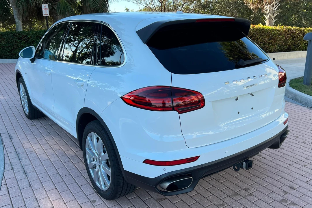 2015 Porsche 958 Cayenne Diesel - Image 4 of 31