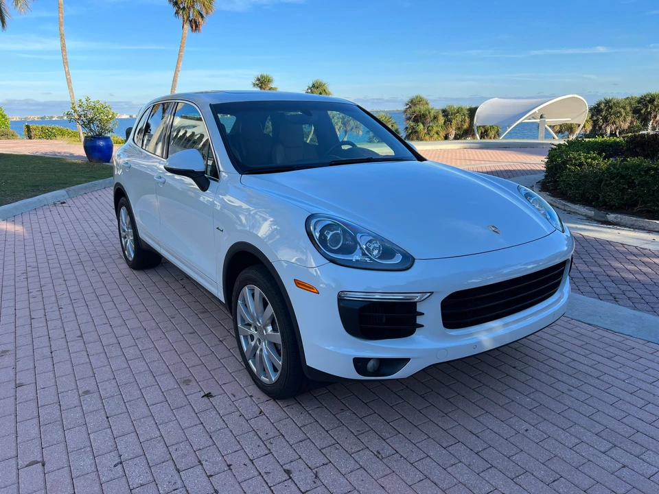 2015 Porsche 958 Cayenne Diesel - Image 22 of 31