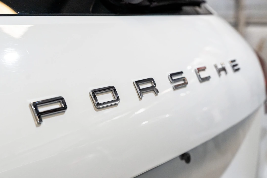 2015 Porsche 958 Cayenne Diesel - Image 26 of 31