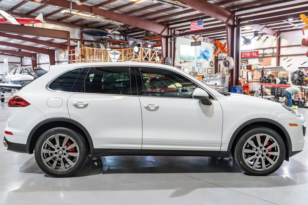 2015 Porsche 958 Cayenne Diesel - Image 8 of 31