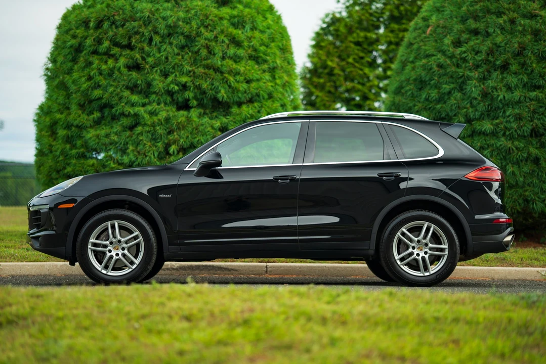 2015 Porsche 958 Cayenne Diesel - Image 16 of 31