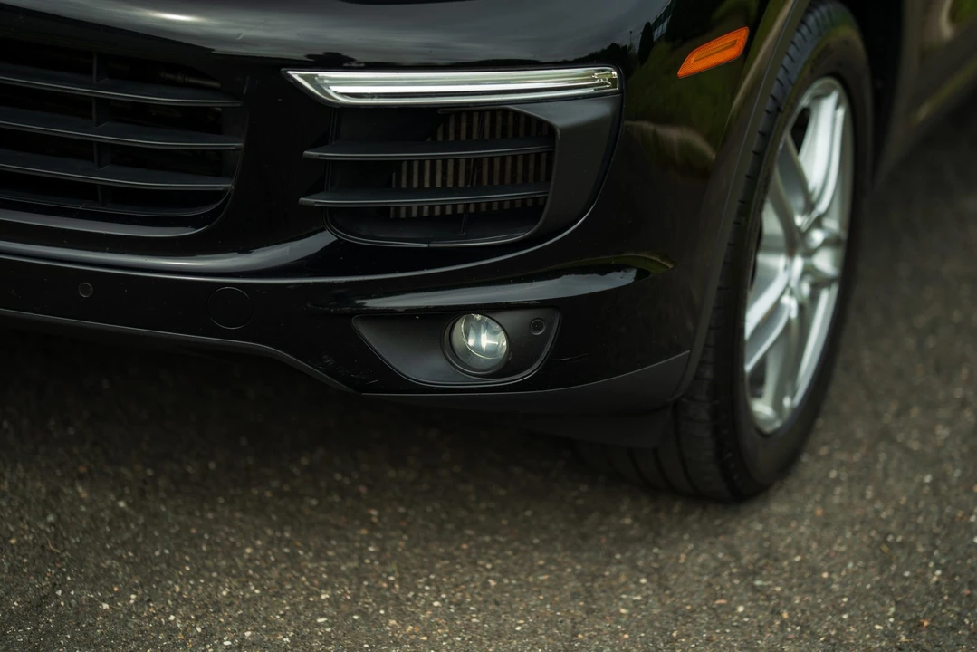 2015 Porsche 958 Cayenne Diesel - Image 26 of 31