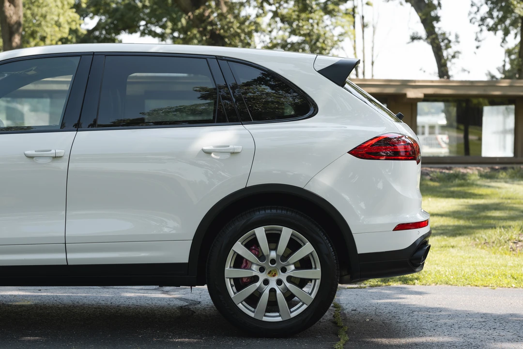 2015 Porsche 958 Cayenne Diesel - Image 25 of 31